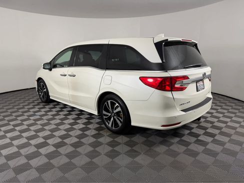 Used 2019 Honda Odyssey Elite image 5
