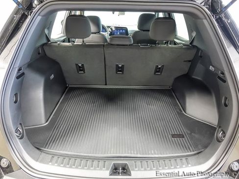 New 2026 Chevrolet Equinox LT w/ LPO, Floor Liner Package AWD/4WD image 18