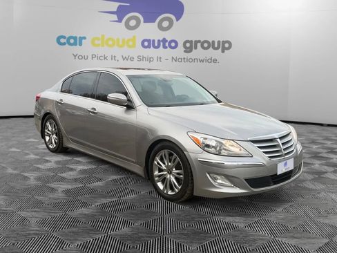 Used 2012 Hyundai Genesis 3.8 w/ Premium Pkg image 7
