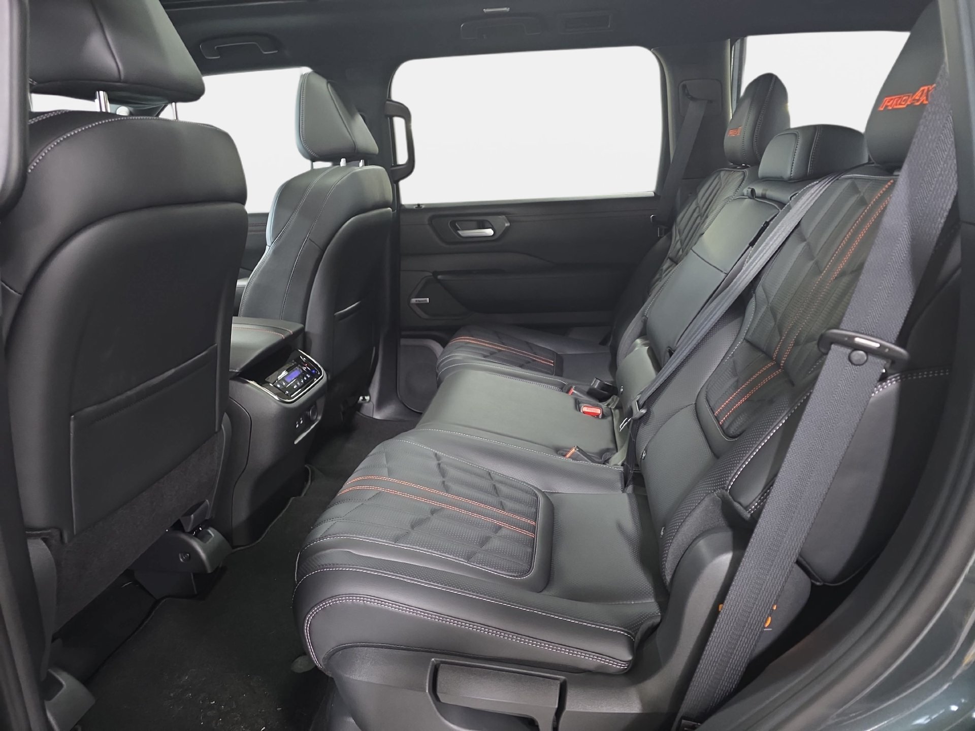 New 2026 Nissan Armada PRO-4X AWD/4WD image 14