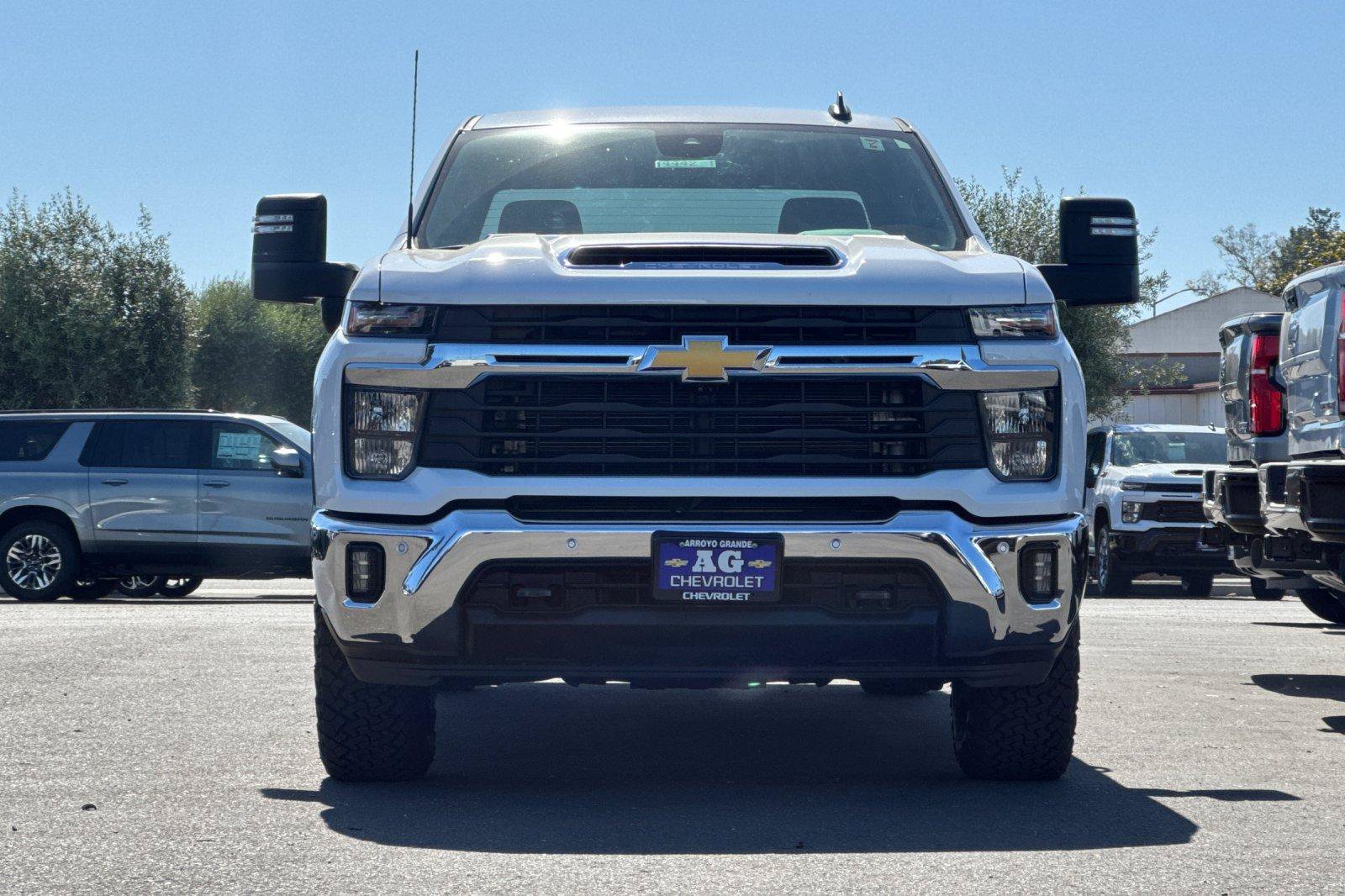 Used 2025 Chevrolet Silverado 2500 LT w/ Safety Package AWD/4WD image 12