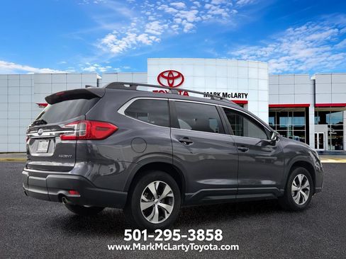 Used 2023 Subaru Ascent Premium AWD/4WD image 5