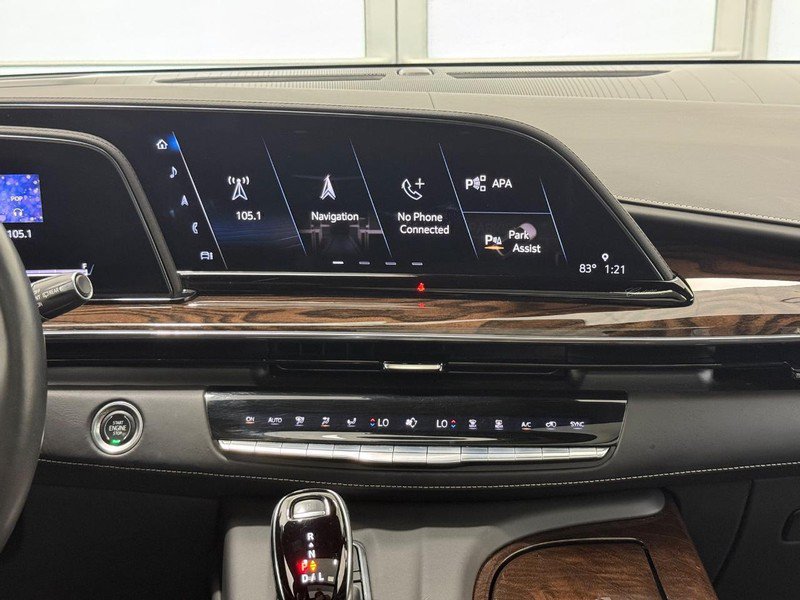 Used 2022 Cadillac Escalade Sport Platinum w/ LPO, ONYX Package AWD/4WD image 12