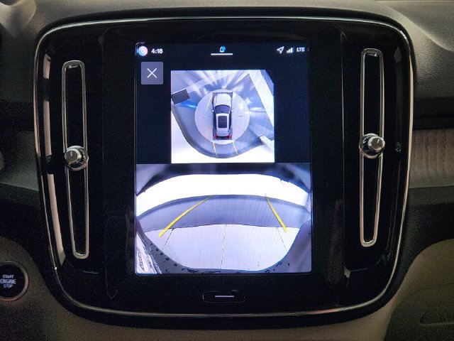 Certified 2026 Volvo XC40 B5 Ultra w/ Protection Package Premier AWD/4WD image 18