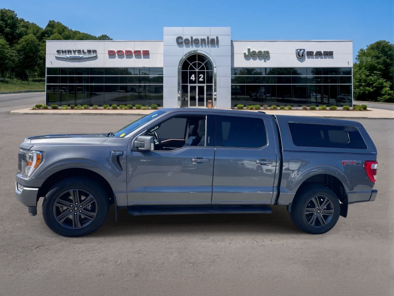 Used 2022 Ford F150 Lariat AWD/4WD image 2