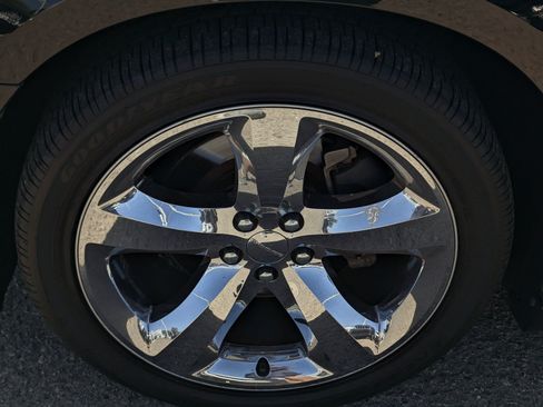 Used 2013 Dodge Charger R/T RWD image 7