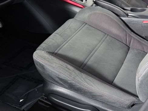 Used 2018 Nissan Sentra NISMO FWD image 23