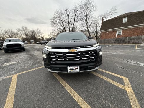 Used 2026 Chevrolet Equinox LT w/ Convenience Package II image 32