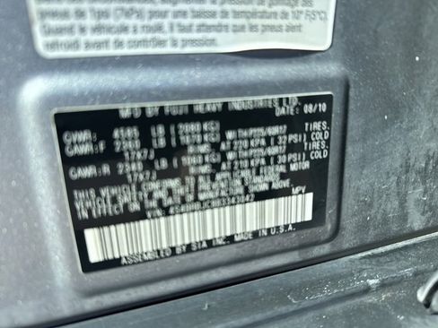 Used 2011 Subaru Outback 2.5i Limited image 9