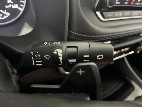 Used 2024 Nissan Rogue SV AWD/4WD image 62