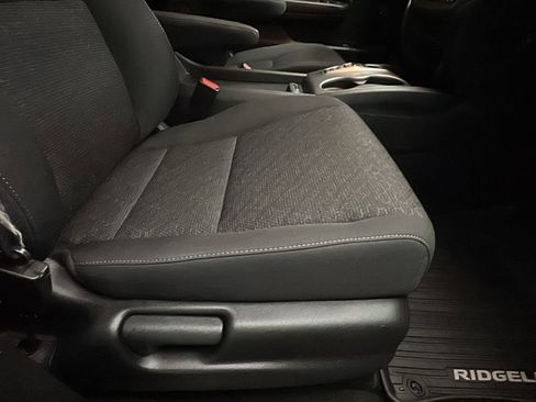 Certified 2023 Honda Ridgeline Sport image 16