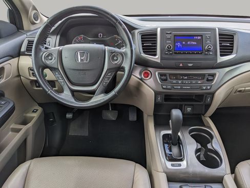 Used 2018 Honda Ridgeline RTL image 14