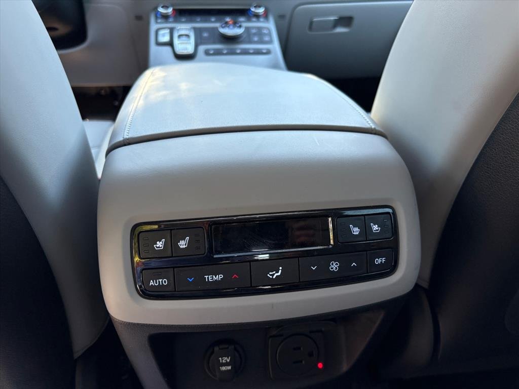 Used 2025 Hyundai Palisade SEL AWD/4WD image 19