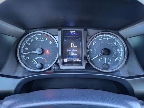 Used 2023 Toyota Tacoma TRD Off-Road w/ Technology Package image 14