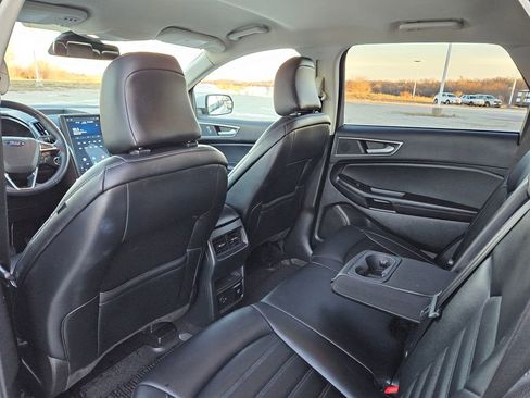 Used 2022 Ford Edge SEL w/ Convenience Package image 30