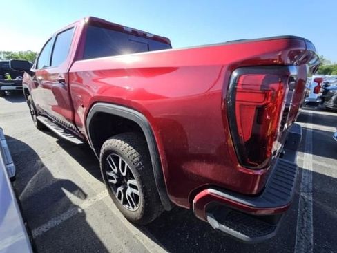 Used 2025 GMC Sierra 1500 AT4 w/ AT4 Premium Package AWD/4WD image 8