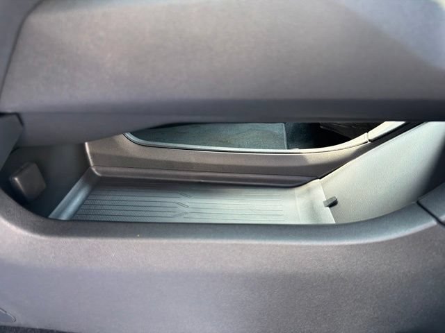 New 2026 Chevrolet Equinox EV LT FWD image 23
