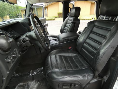 Used 2006 HUMMER H2 image 49