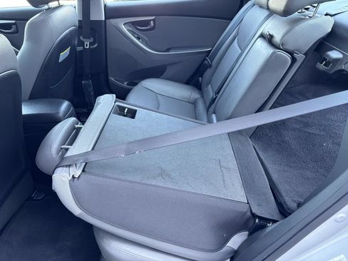 Used 2013 Hyundai Elantra Limited FWD image 25