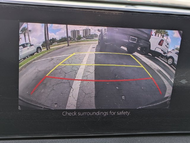 Used 2019 MAZDA MAZDA3 Hatchback w/ Preferred Package FWD image 22