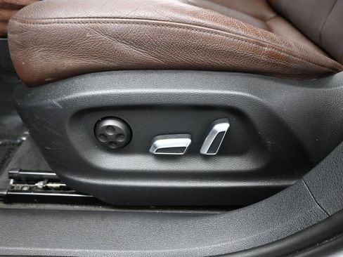 Used 2018 Audi Q3 2.0T Premium image 10