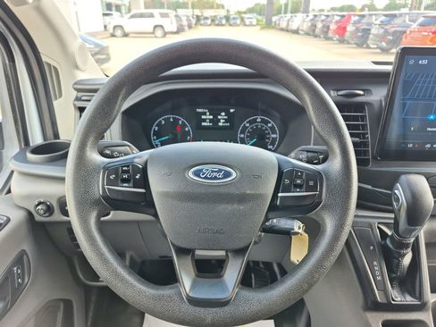 Used 2022 Ford Transit 350 Medium Roof RWD image 19