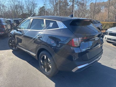 New 2026 Kia Sportage LX FWD image 16