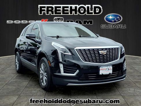 Used 2021 Cadillac XT5 Premium Luxury AWD/4WD image 1