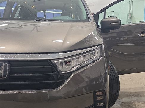 Used 2022 Honda Odyssey EX-L image 32