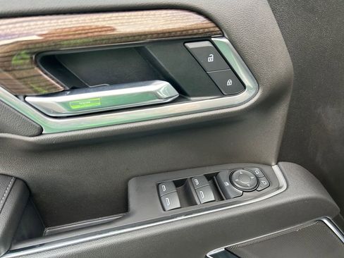 Used 2022 Chevrolet Silverado 1500 RST image 23