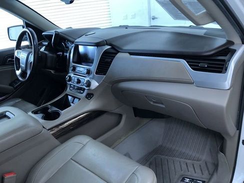 Used 2018 GMC Yukon XL SLT w/ Open Road Package image 19