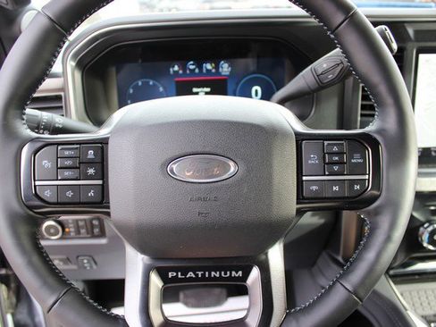 Used 2026 Ford F450 Platinum w/ FX4 Off-Road Package image 13