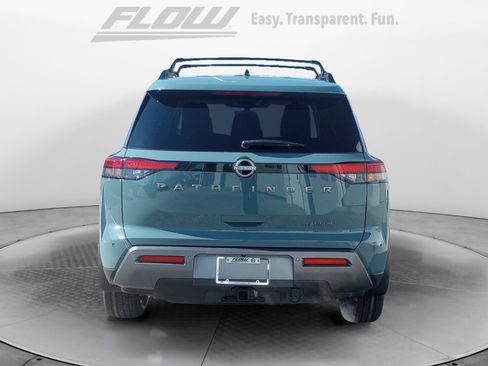 New 2026 Nissan Pathfinder Platinum w/ Cargo Package image 6