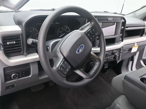 New 2026 Ford F250 XLT image 18