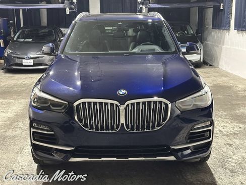 Used 2019 BMW X5 xDrive40i w/ Premium Package 2 AWD/4WD image 4