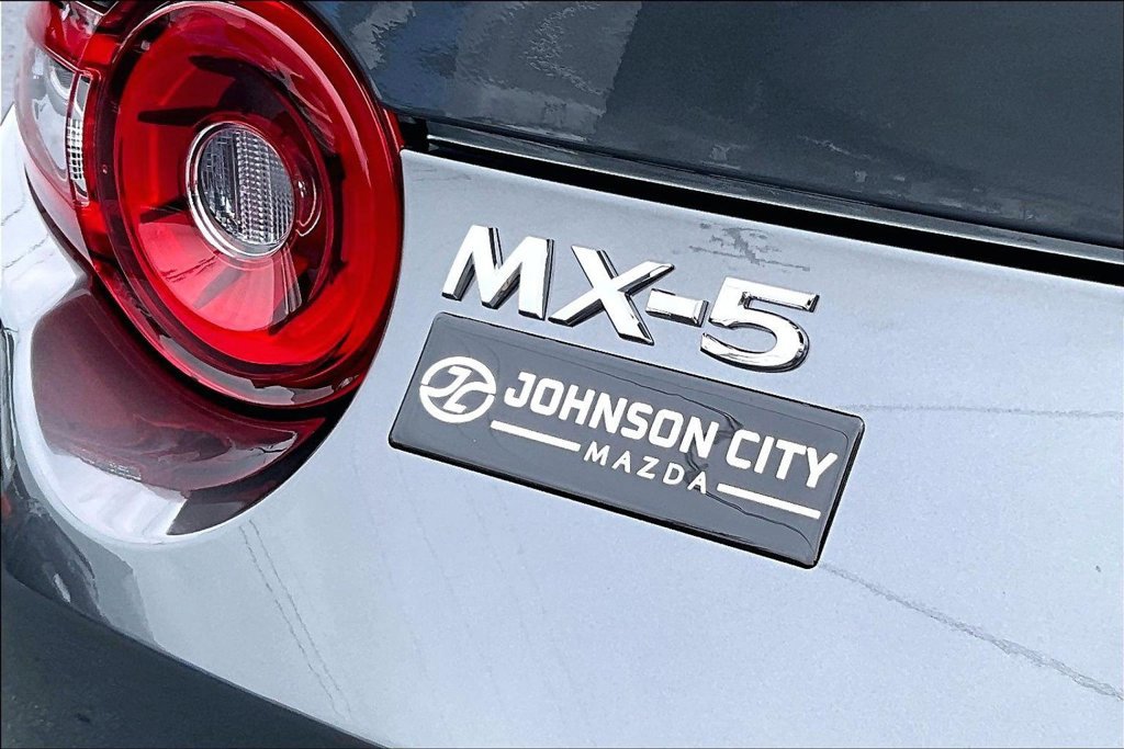 New 2026 MAZDA MX-5 Miata Grand Touring RWD image 18