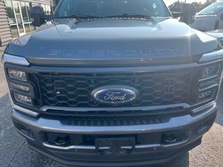 Used 2023 Ford F250 Lariat w/ Lariat Ultimate Package AWD/4WD video 2