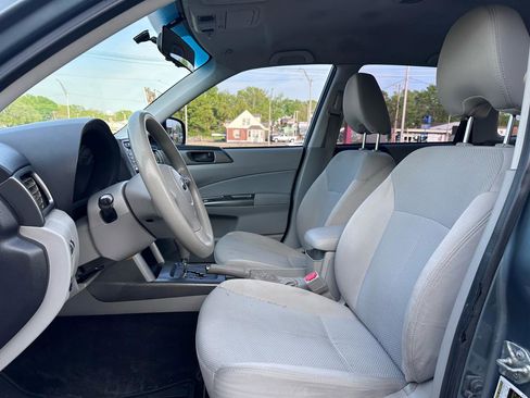 Used 2011 Subaru Forester 2.5X w/ Popular Equipment Group 1A image 11