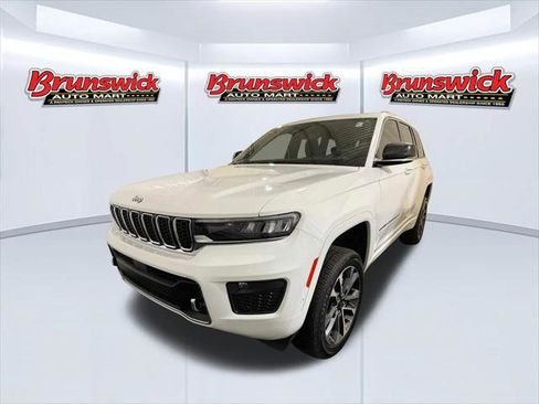 Certified 2023 Jeep Grand Cherokee Overland w/ Luxury Tech Group IV image 1
