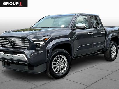 Used 2024 Toyota Tacoma Limited w/ Limited Package (LT)
