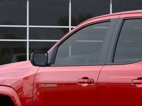 New 2026 Chevrolet Colorado Z71 image 12