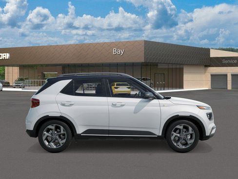 New 2026 Hyundai Venue SEL image 7