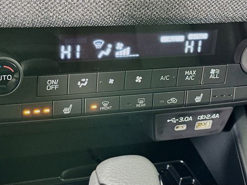 New 2026 Subaru Outback Limited image 27