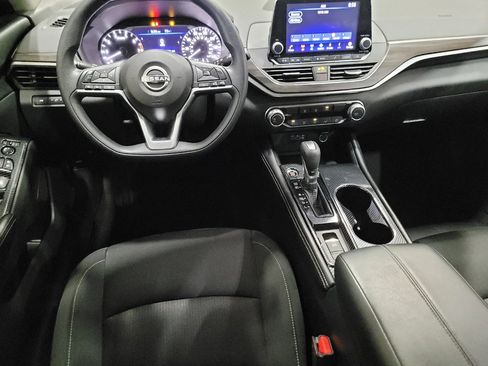 Used 2023 Nissan Altima 2.5 SV AWD/4WD image 22