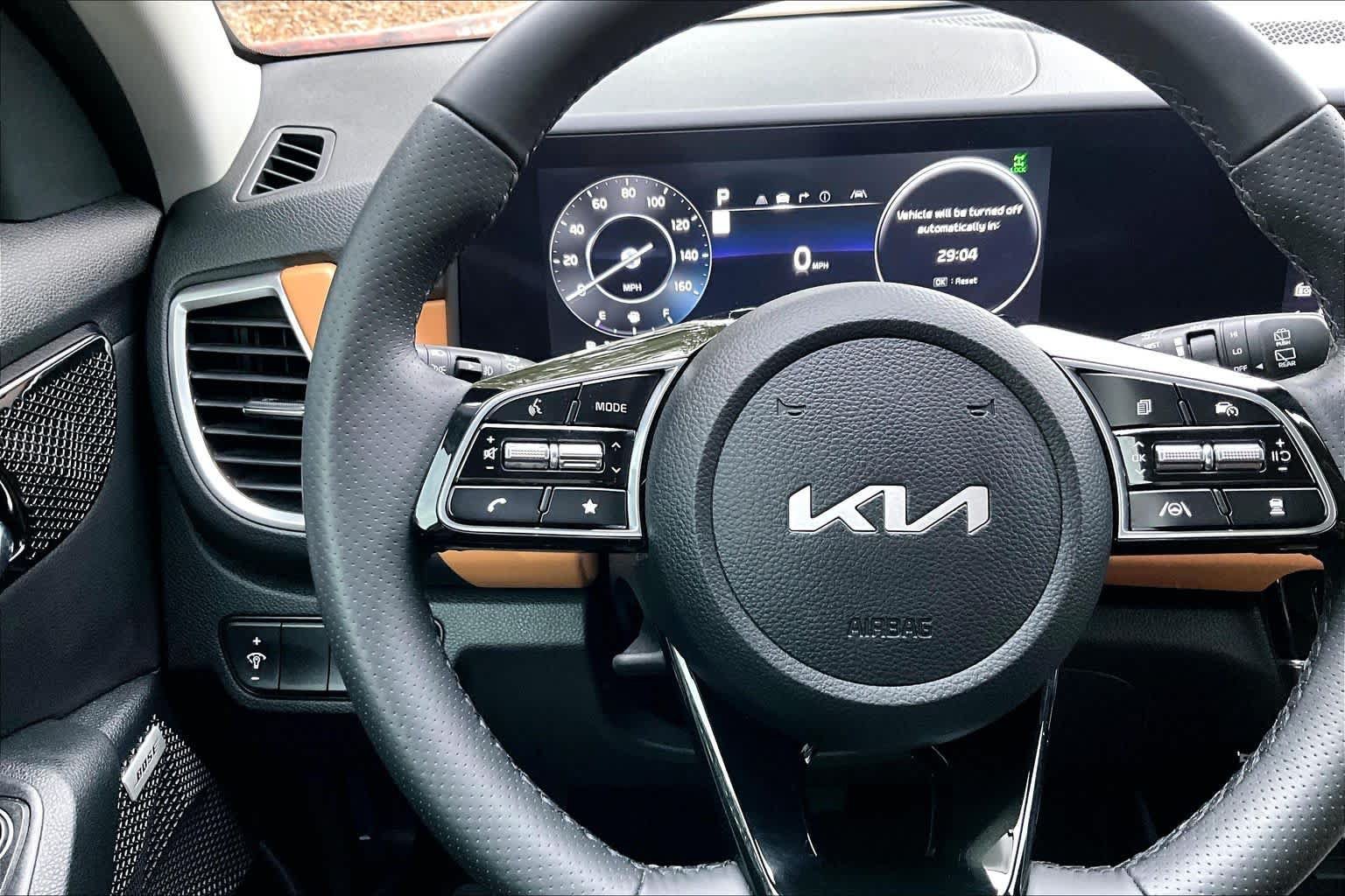Used 2024 Kia Seltos SX AWD/4WD image 23