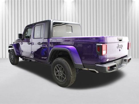 New 2026 Jeep Gladiator Sport image 5
