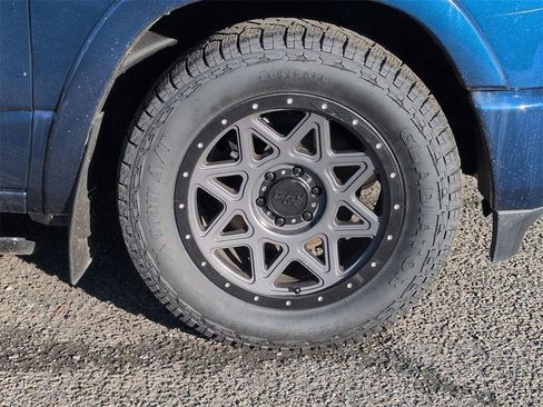 Used 2022 RAM 1500 Limited image 35