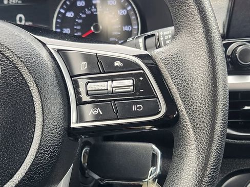 Certified 2024 Kia Forte LXS FWD image 25