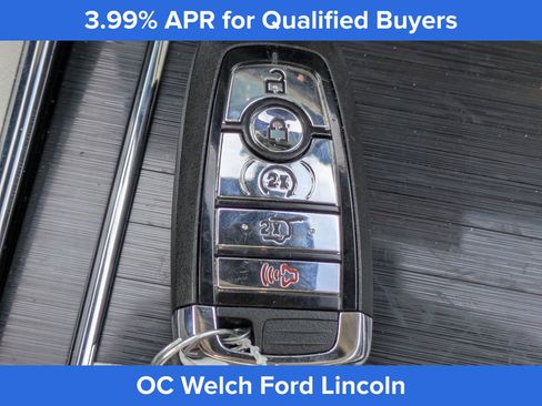 Certified 2025 Lincoln Aviator Reserve RWD image 32
