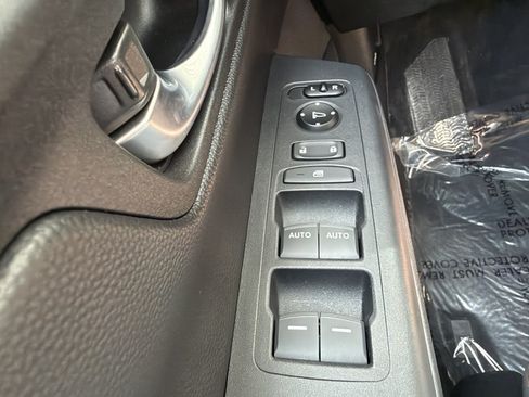 Used 2024 Honda CR-V Sport image 25